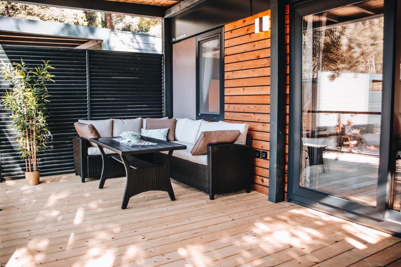 Mobile Home Kailani Nr 121, Camping Porton Biondi Rovinj Exterior photo