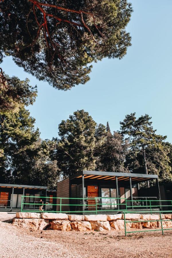 Mobile Home Kailani Nr 121, Camping Porton Biondi Rovinj Exterior photo
