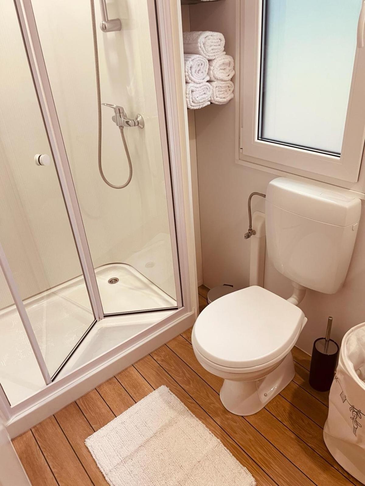 Mobile Home Kailani Nr 121, Camping Porton Biondi Rovinj Exterior photo